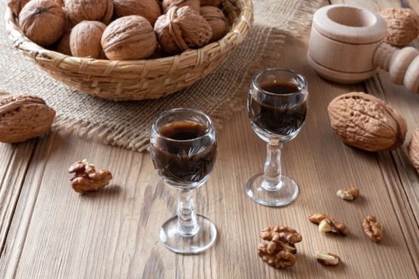 Walnut Liqueur